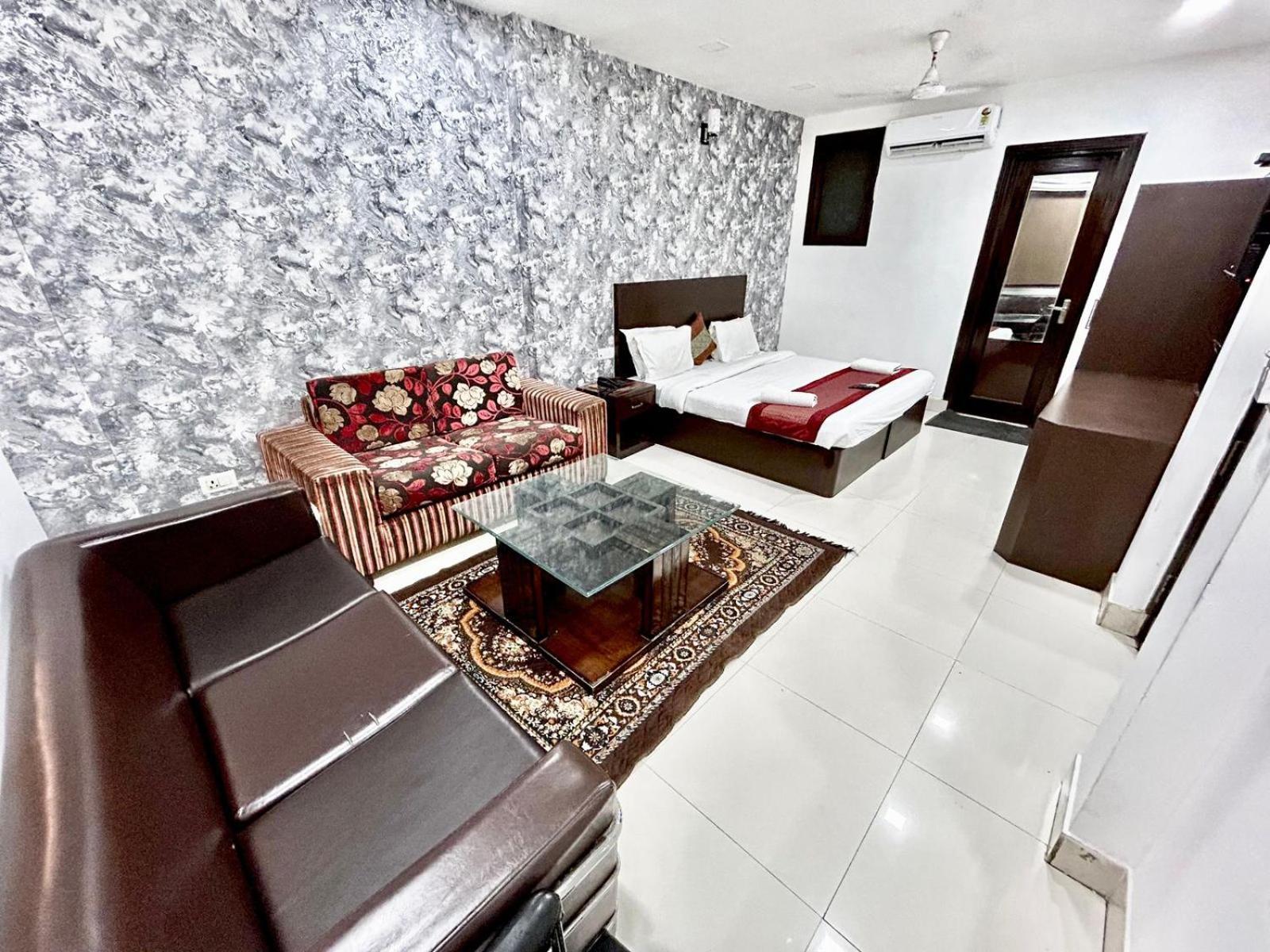 The Tomar Hospitality Hotel New Delhi Luaran gambar